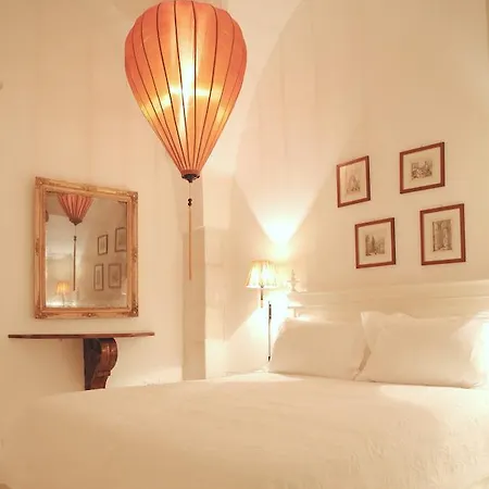 לינה וארוחת בוקר Casa D'autore 3*