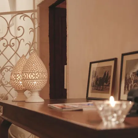 לינה וארוחת בוקר Casa D'autore אוסטוני